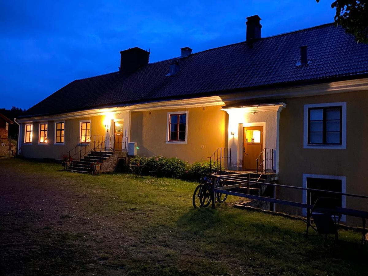 Edsbruk Eds Bruk Basecamp 게스트하우스 외부 사진
